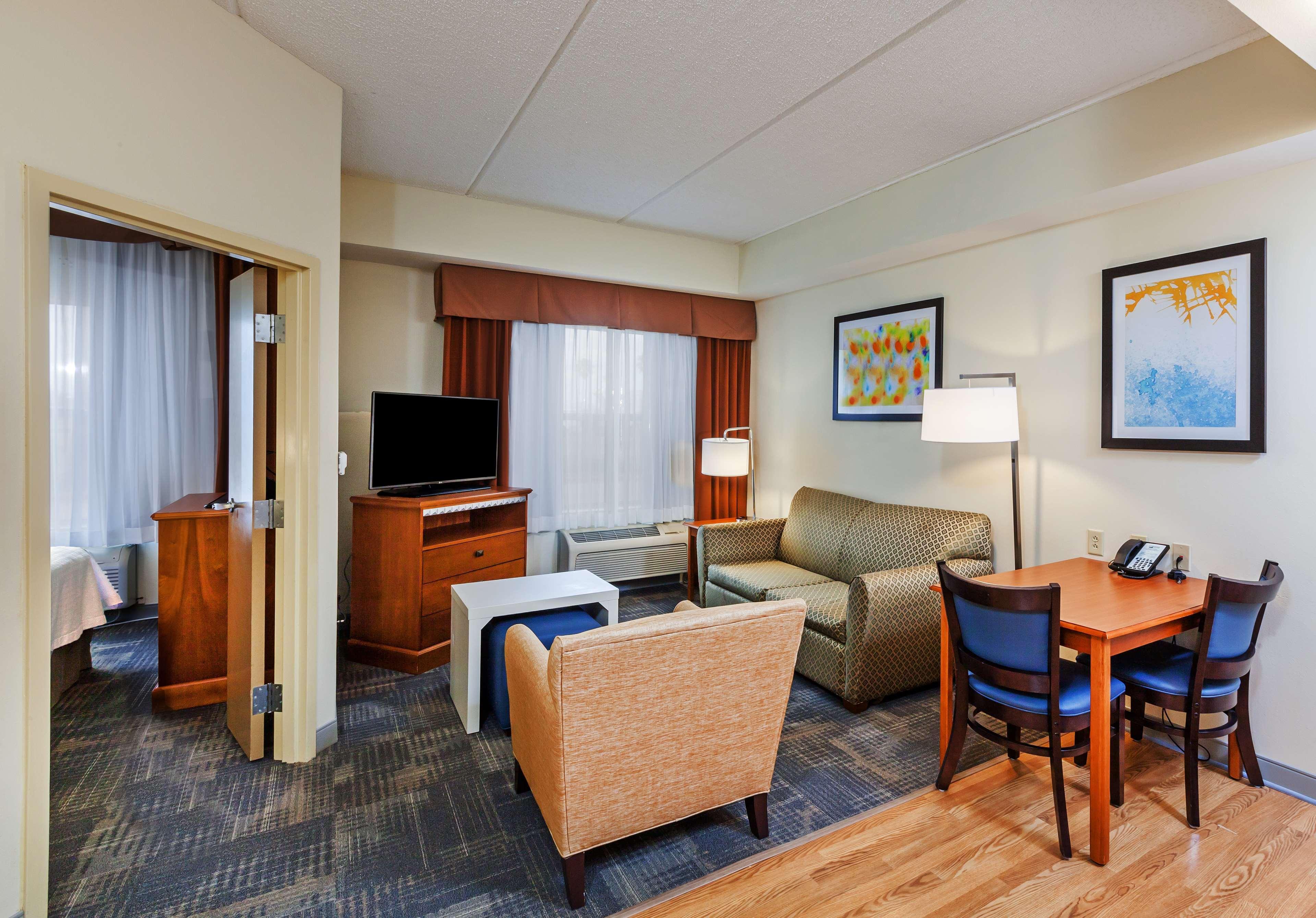 Homewood Suites By Hilton Brownsville Esterno foto