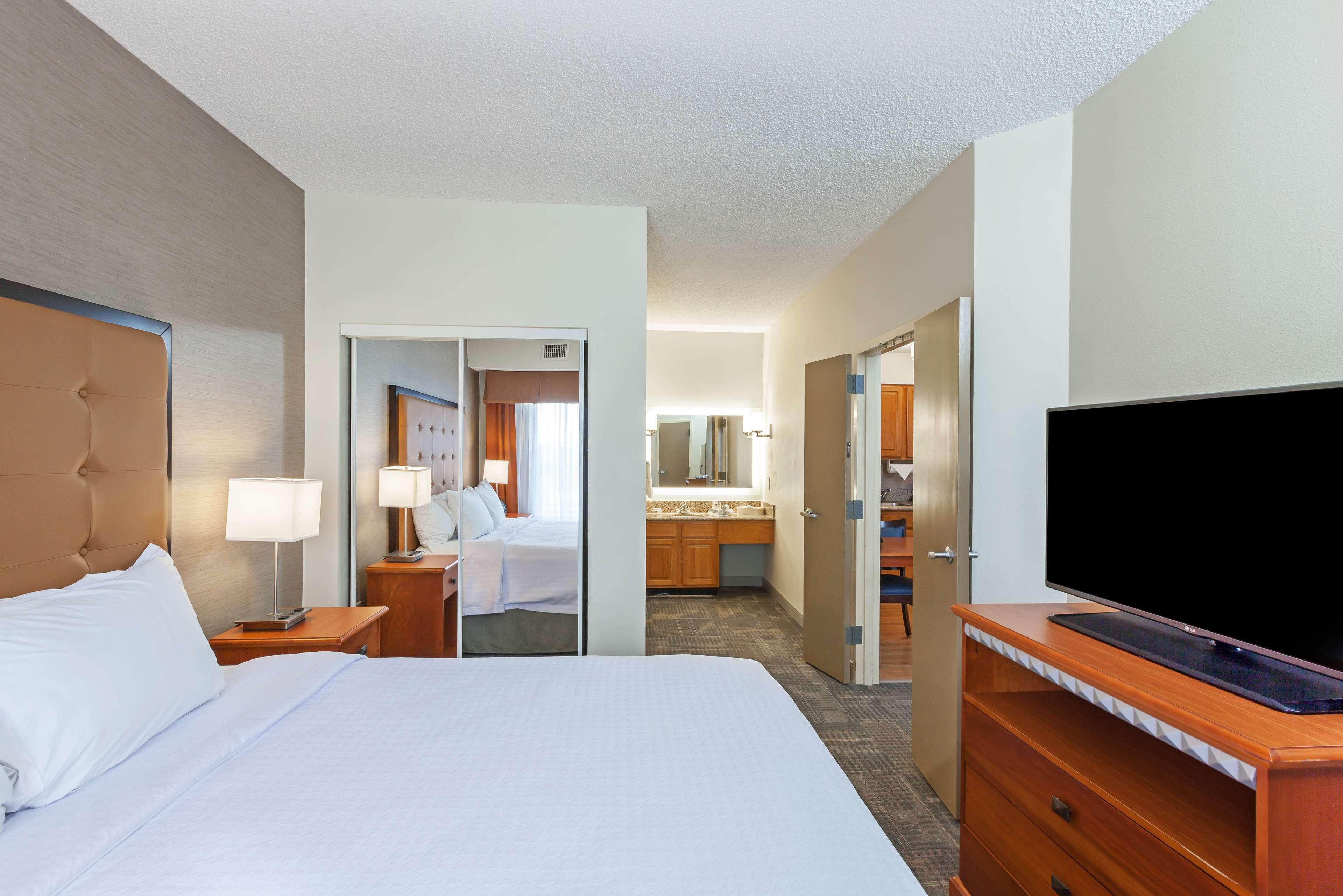 Homewood Suites By Hilton Brownsville Esterno foto