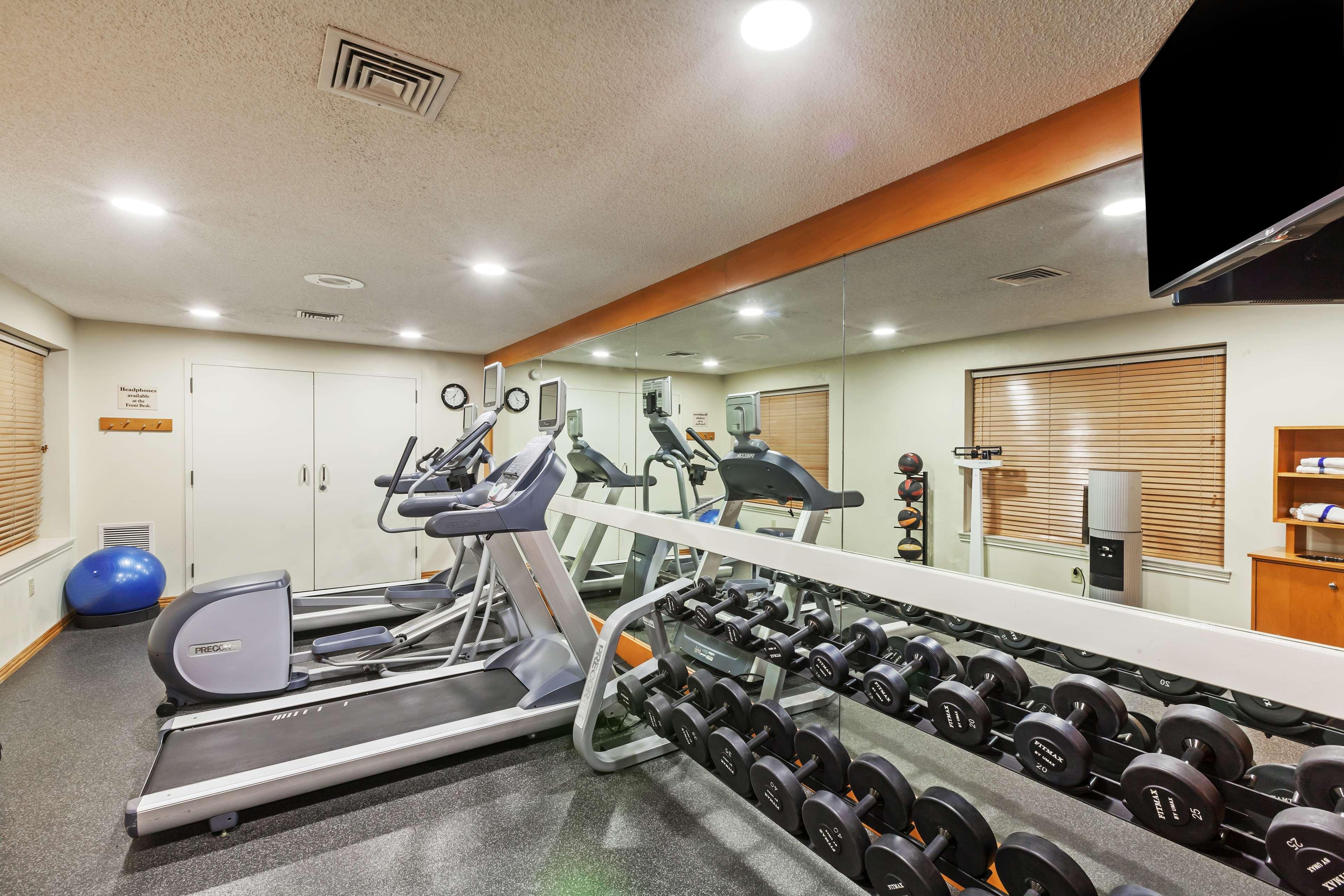 Homewood Suites By Hilton Brownsville Esterno foto
